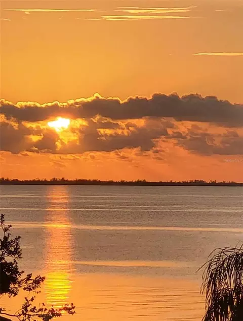 320 Ringling Point Dr, Sarasota, FL 34234