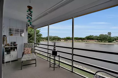 4470 Narraganset Trl #90A, Sarasota, FL 34233