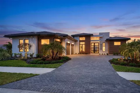 263 Crystal Waters Dr, Sarasota, FL 34240