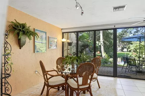 Dining - 6421 Sun Eagle Ln, Bradenton, FL 34210 photo 5 of 5