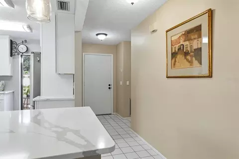 Entry Way - 6421 Sun Eagle Ln, Bradenton, FL 34210 photo 1 of 2