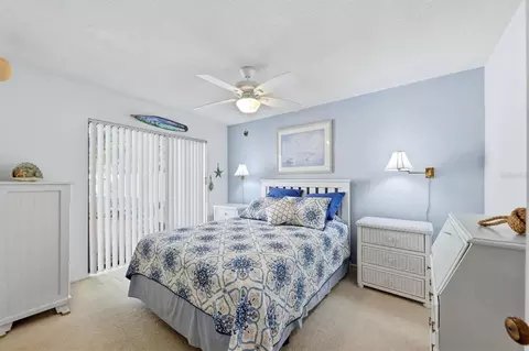 Bedroom - 6421 Sun Eagle Ln, Bradenton, FL 34210 photo 3 of 3