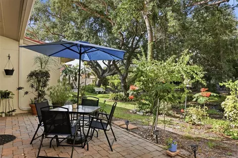 Exterior - 6421 Sun Eagle Ln, Bradenton, FL 34210 photo 7 of 15