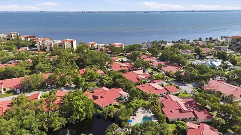 View/Area - 6421 Sun Eagle Ln, Bradenton, FL 34210 photo 4 of 7