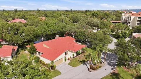View/Area - 6421 Sun Eagle Ln, Bradenton, FL 34210 photo 3 of 7