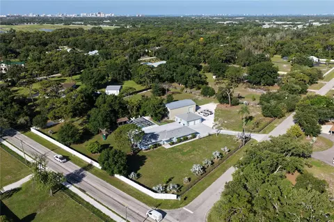 2746 53rd St, Sarasota, FL 34234