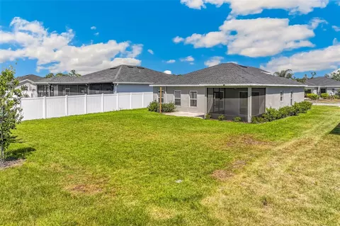 Exterior - 17131 11th Ter E, Bradenton, FL 34212 photo 4 of 5