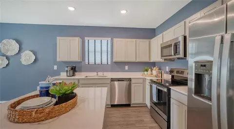 Kitchen - 13217 Sassafras Trl, Parrish, FL 34219 photo 2 of 3
