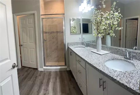 Bath - 16516 66th Ln E, Parrish, FL 34219 photo 1 of 3