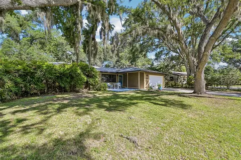 3304 Swaan Ln, Sarasota, FL 34235