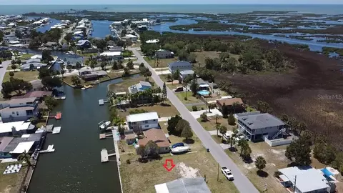4018 Eagle Nest Dr, Hernando Beach, FL 34607 photo 5
