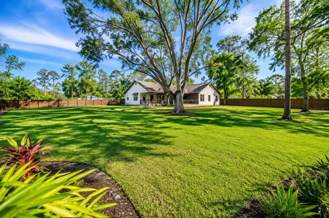 Exterior - 9502 59th Ave E, Bradenton, FL 34202 photo 3 of 10