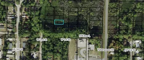 1305 W 1st St, Carrabelle, FL 32322