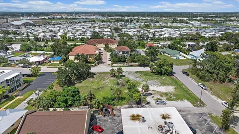 648 Guild Dr, Venice, FL 34285 photo 9