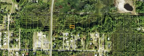 1309 NE 2nd St, Carrabelle, FL 32322