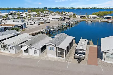 108 Bahia Dr, Palmetto, FL 34221