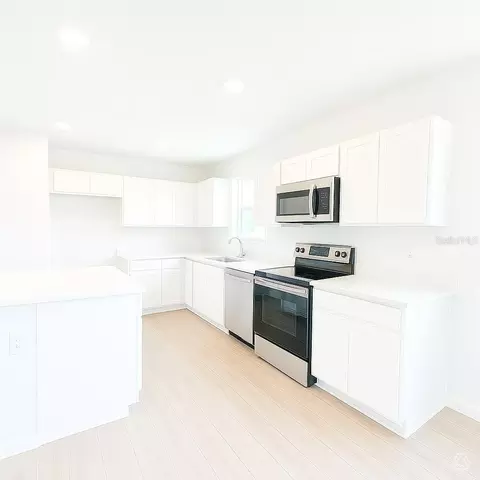 Kitchen - 13218 Sassafras Trial, Parrish, FL 34219 photo 1 of 3