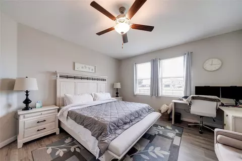Bedroom - 9646 Ivory Dr, Ruskin, FL 33573 photo 1 of 2