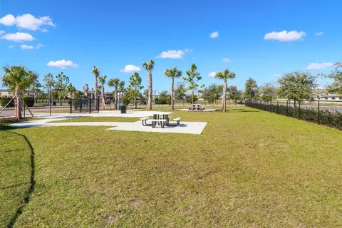 View/Area - 9646 Ivory Dr, Ruskin, FL 33573 photo 9 of 9
