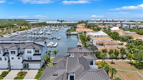 View/Area - 3027 Bermuda Sloop Cir, Ruskin, FL 33570 photo 5 of 13