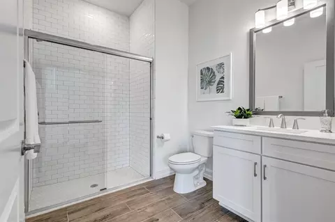 Bath - 3027 Bermuda Sloop Cir, Ruskin, FL 33570 photo 6 of 6