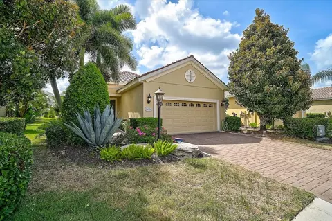 14326 Stirling Dr, Bradenton, FL 34202