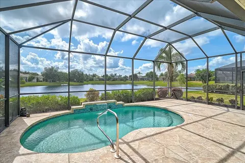 14326 Stirling Dr, Bradenton, FL 34202