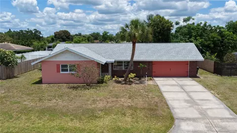 2615 Sheridan Dr, Sarasota, FL 34239