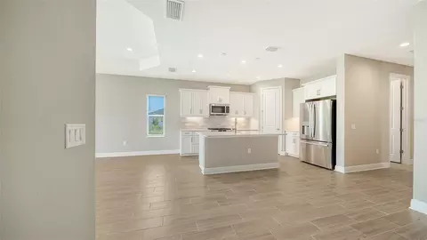 Entry Way - 10026 Cross River Trl, Parrish, FL 34219 photo 2 of 5
