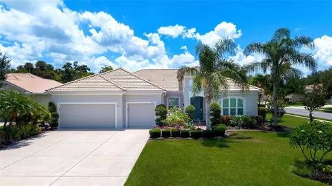 6215 46th Ct E, Bradenton, FL 34203