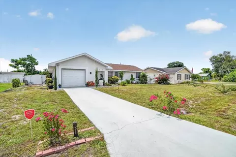 885 Fairfax Ter NW, Port Charlotte, FL 33948