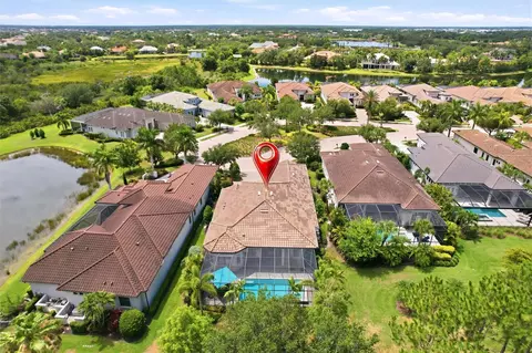 View/Area - 7908 Matera Ct, Bradenton, FL 34202 photo 3 of 11