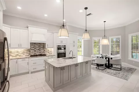 Kitchen - 7908 Matera Ct, Bradenton, FL 34202 photo 3 of 3