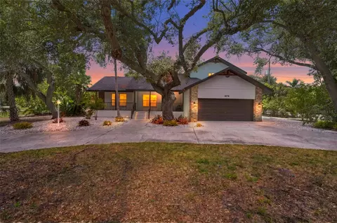 4074 Redbird Cir, Sarasota, FL 34231