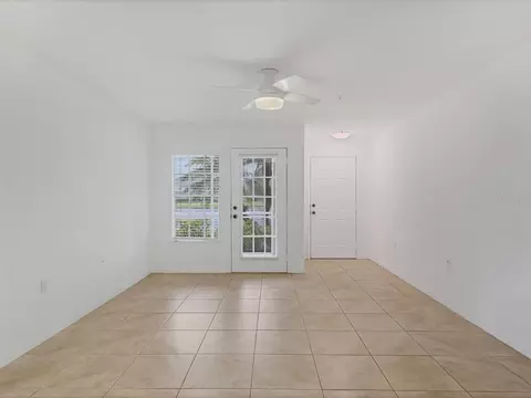 Living - 8933 Manor Loop #105, Bradenton, FL 34202 photo 4 of 5