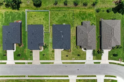 View/Area - 9421 43rd Ct E, Parrish, FL 34219 photo 3 of 8
