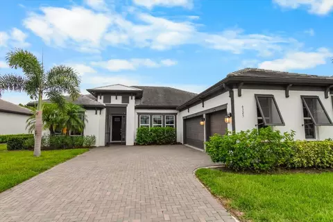6325 Rivo Lakes Blvd, Sarasota, FL 34241