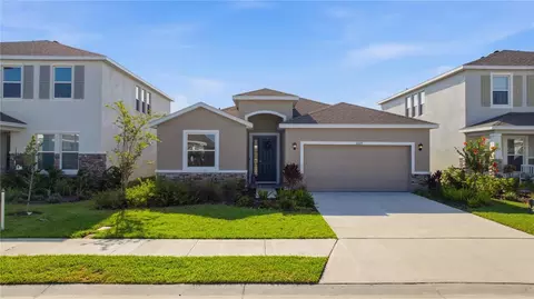 Exterior - 10622 Eustis Dr, Parrish, FL 34219 photo 5 of 8