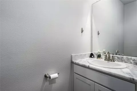 Bath - 10622 Eustis Dr, Parrish, FL 34219 photo 1 of 2