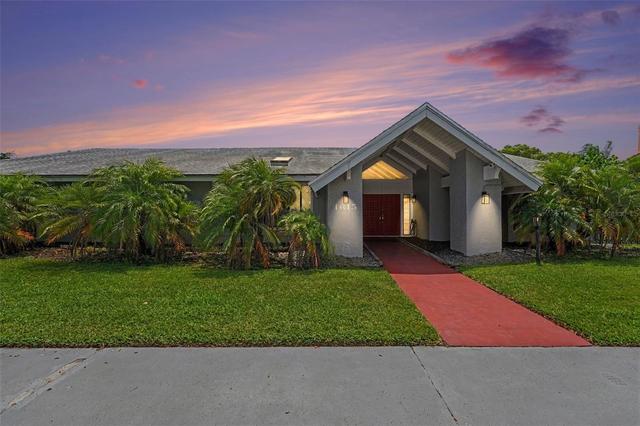 1615 Saint Pauls Dr, Clearwater, FL 33764