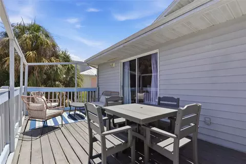 Exterior - 207 71st St #E, Holmes Beach, FL 34217 photo 6 of 7