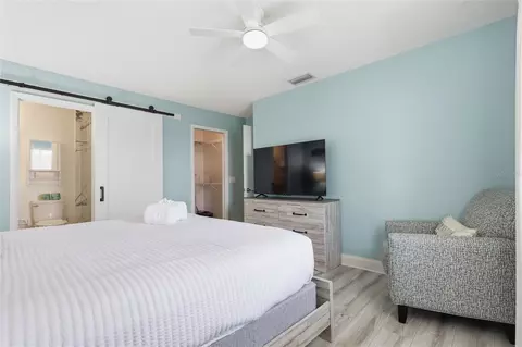 Bedroom - 207 71st St #E, Holmes Beach, FL 34217 photo 4 of 4