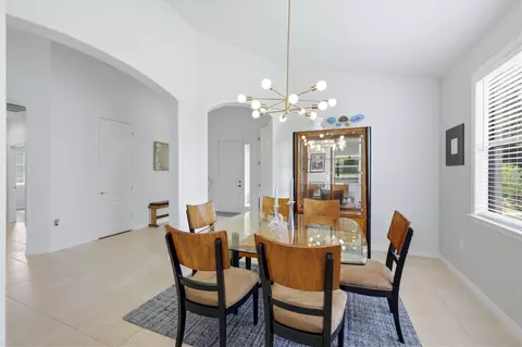 Dining - 428 Snapdragon Loop, Bradenton, FL 34212 photo 2 of 2