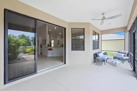 Exterior - 428 Snapdragon Loop, Bradenton, FL 34212 photo 5 of 6