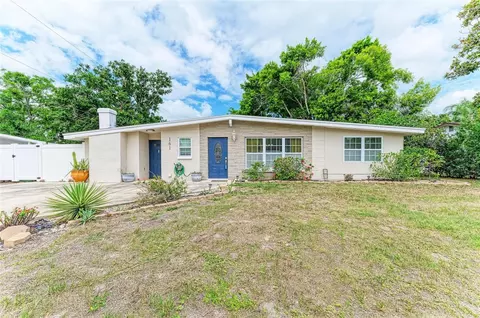 161 Suntan Ave, Sarasota, FL 34237