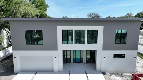 2258 Arlington St, Sarasota, FL 34239