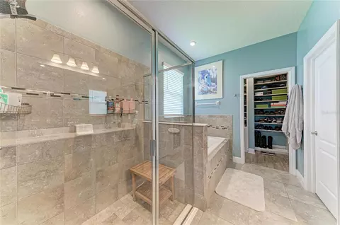 Bath - 5914 113th Ter E, Parrish, FL 34219 photo 3 of 5