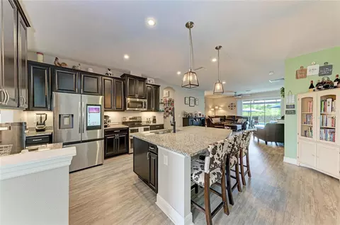 Kitchen - 5914 113th Ter E, Parrish, FL 34219 photo 1 of 7