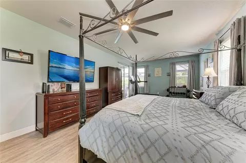 Bedroom - 5914 113th Ter E, Parrish, FL 34219 photo 2 of 14