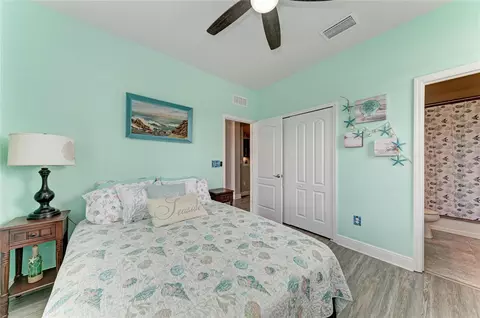 Bedroom - 5914 113th Ter E, Parrish, FL 34219 photo 8 of 14